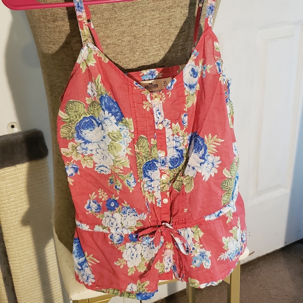 XS Hollister Floral Tank/Crop